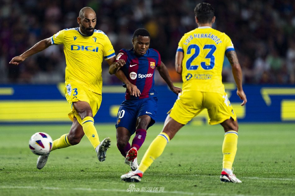 射门来自禁 射门来自禁