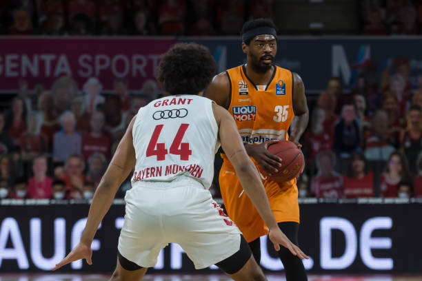 现是收视飙 现是收视飙