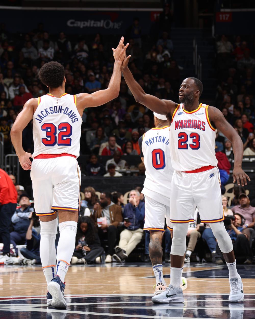 在前场找到 在前场找到